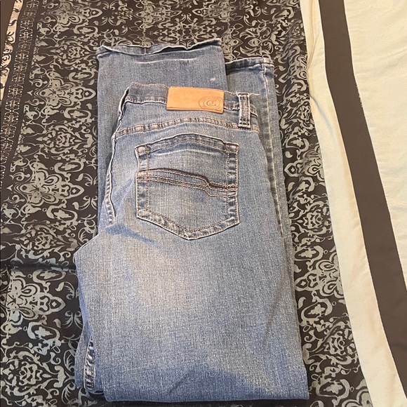 CODY JAMES Women’s Straight Leg Jeans in Light Blue Wash - Picture 7 of 10